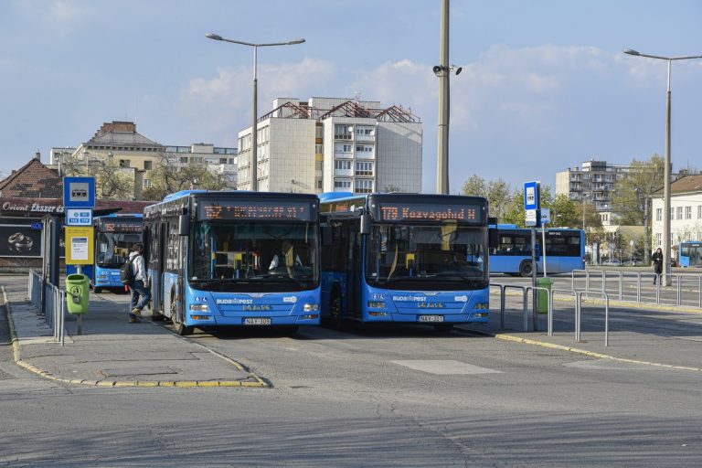 Kiderült, mennyiért szállítja a gázolajat a BKV-nak a MOL