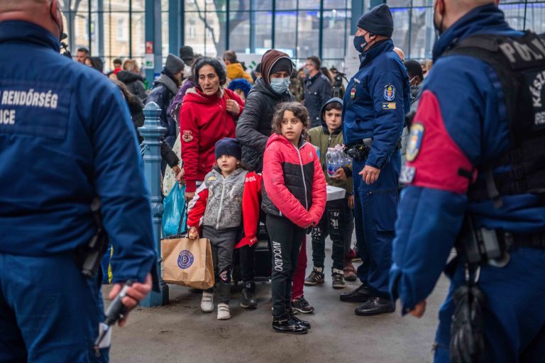 Tovább csökkent a Budapesten segítséget kérő ukrán menekültek száma