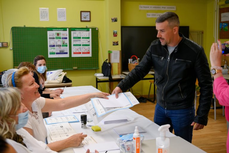 Jakab Péter megint a Fidesznek üzent, szerinte rossz híreket hozott számukra