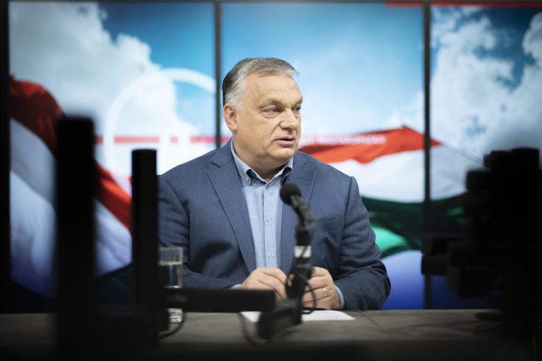 Orbán Viktor belengette: változás jöhet a kormány orosz politikájában