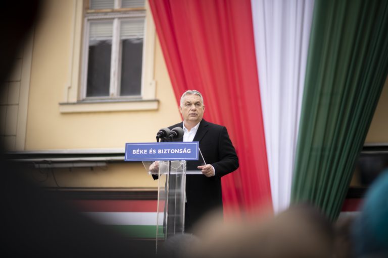 Zelenszkij üzent a magyar választások kapcsán, ezt mondta Orbánról