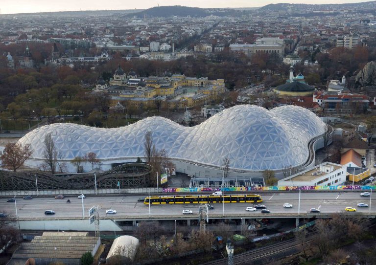 Csődbe mehet Budapest a városligeti biodóm miatt?