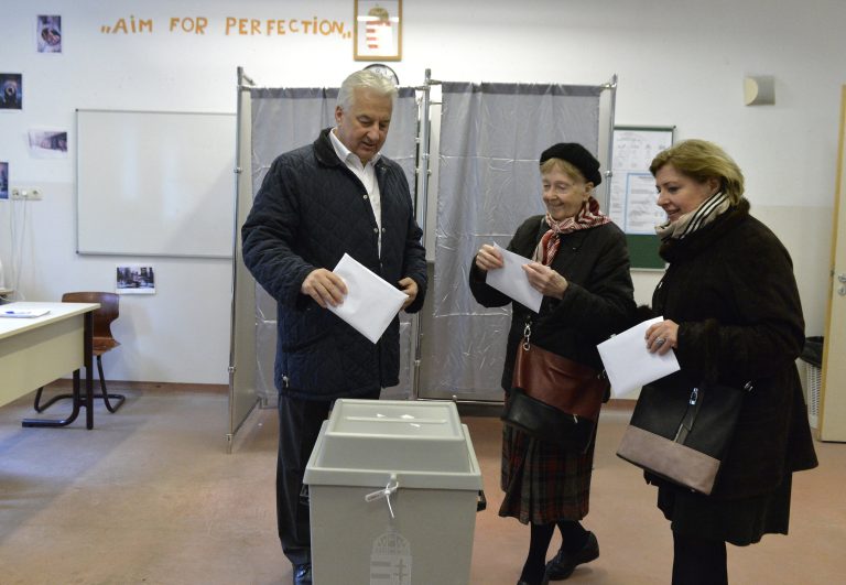 Kocsis és Semjén is a béke fontosságát hangsúlyozta, valamint az ellenzéket támadta