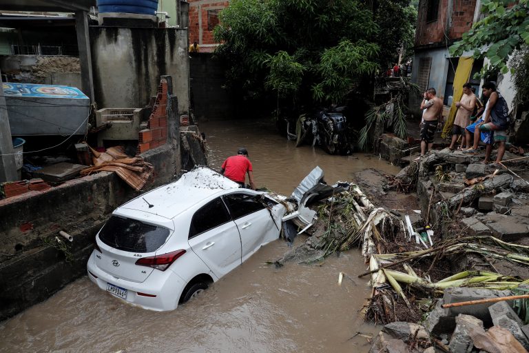 Újabb áradások és földcsuszamlások Brazíliában, legalább 14-en meghaltak