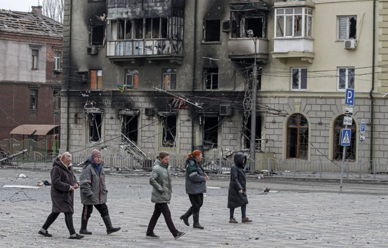 Oroszország állítása szerint az ukránok döbbenetesen sok katonát vesztettek Mariupolban