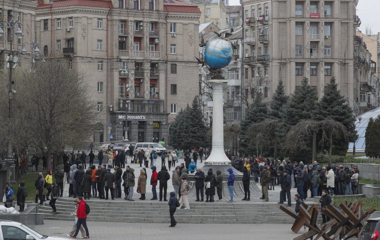 Több ukrán város tervezi, hogy Oroszországhoz köthető tereket, utcákat nevez át