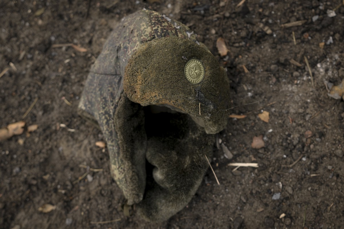 Ukrajna azzal vádolja az orosz haderőt, hogy civil túszokat használnak „emberi pajzsként”