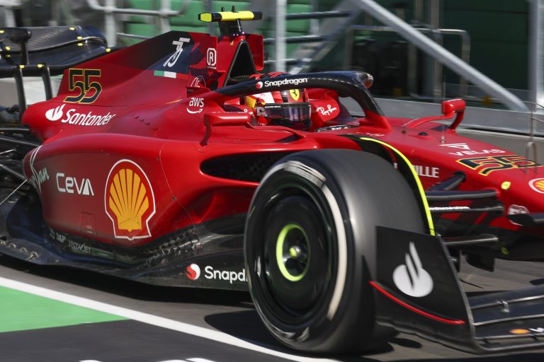 F1 2022: szemkamerás felvétel az Ausztrál Nagydíjról Sainz nézetében a Ferrarival (videó)