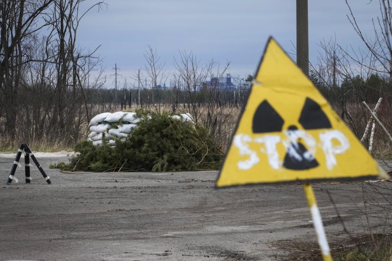 Megvan az időpont, hogy mikor utaznak a nemzetközi szakértők Csernobilba