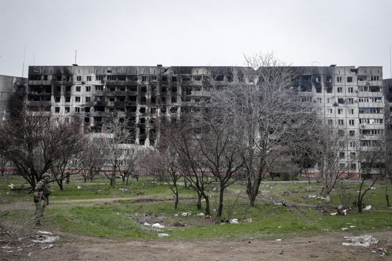 Egész zászlóaljak lázadnak már az orosz hadseregben, teljesen elegük van