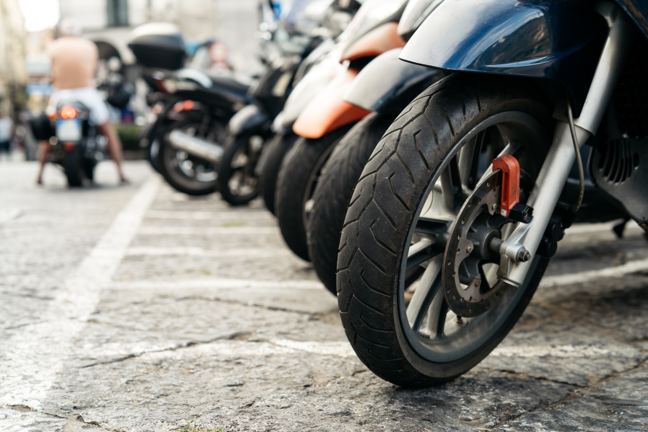 Több mint félmillió motoros közlekedik szabálytalanul Magyarországon