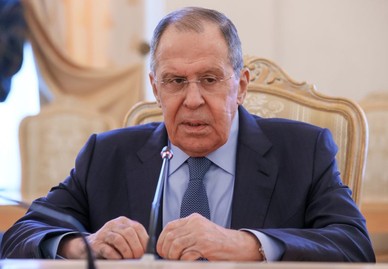 Izrael kiakadt Lavrov nyilatkozatára, amiben Hitler és Zelenszkij között vont párhuzamot