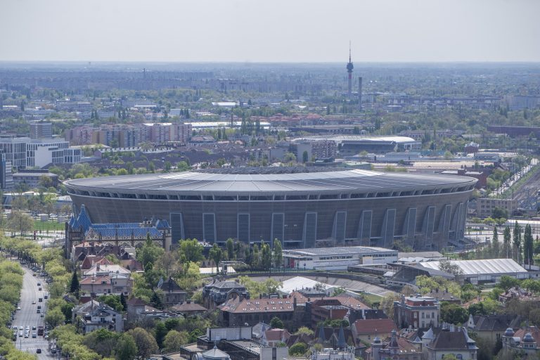 Magyar kupadöntő: Ferencváros huszonnegyedszer vagy Paks először?