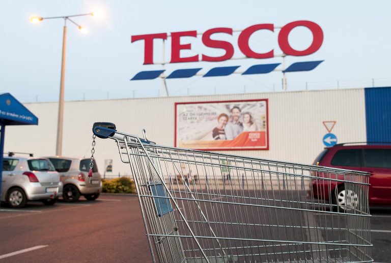 Újabb vidéki városban lesz elérhető a Tesco házhozszállítása, ami a környékbeli falvaknak is előny