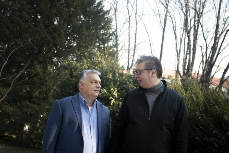 Orbán Viktor ismét elhagyta Magyarországot, fontos találkozóra ment