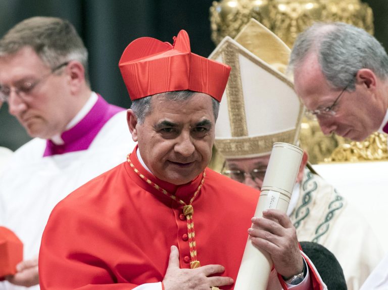 Ilyen sem volt még: a Vatikán egymillió eurós váltságdíjat fizetett egy túszul ejtett apácáért