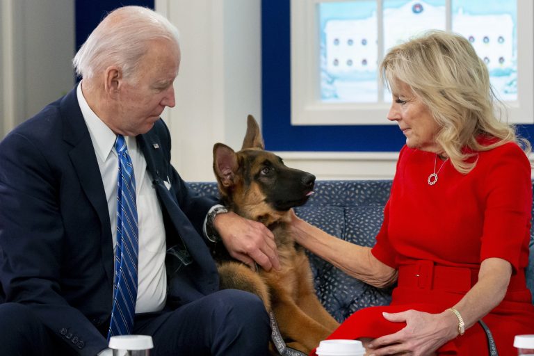 Joe Biden felesége Romániába és Szlovákiába utazik az ukrajnai háború miatt