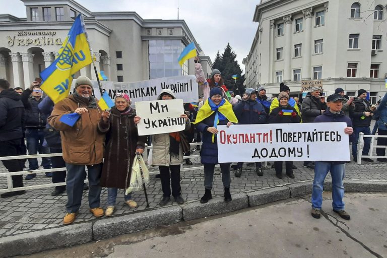 Az oroszbarát média a megszállt ukrán területekről osztott meg videót a győzelem napja alkalmából