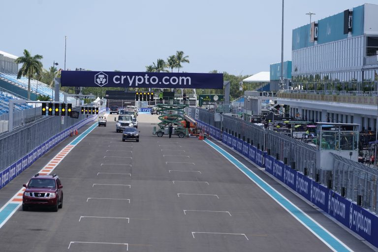 A valaha volt egyik legmenőbb F1-es sisakfestés, egyenesen a Miami Nagydíjról