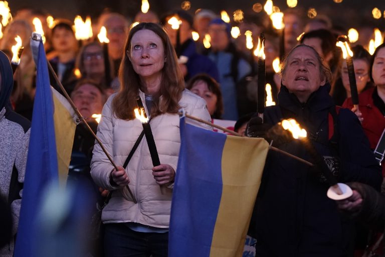 Zelenszkij: hiszek abban, hogy a háború ellenére Ukrajnában ismét béke lesz