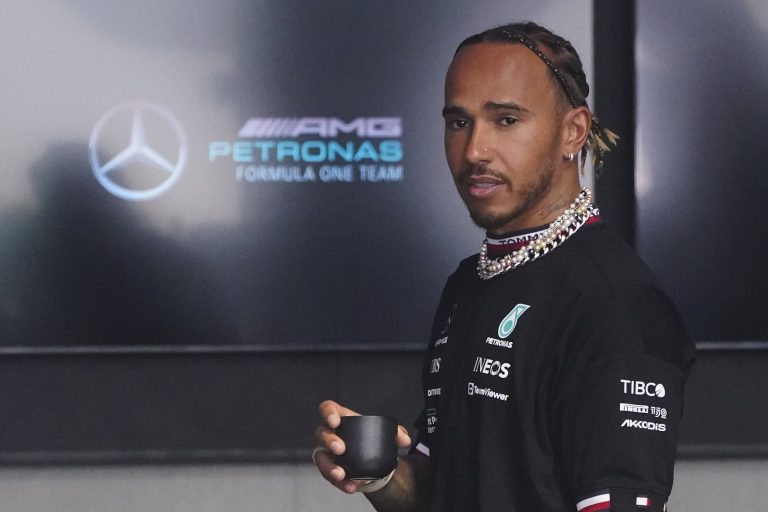 Lewis Hamilton úgy jelent meg Miamiban, mint egy rapsztár