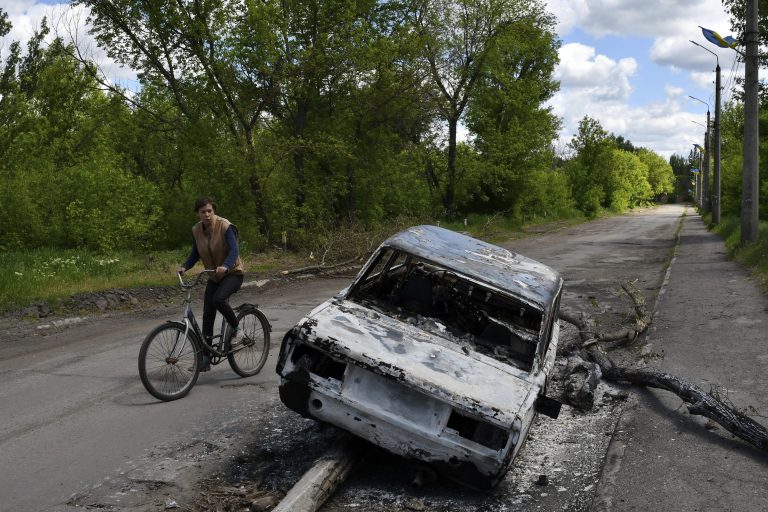 Ukrán képviselő: Donbász a földi pokol, Oroszország szándékosan akadályozza a civilek evakuálását