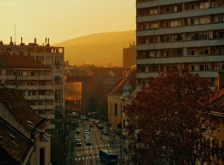 KSH: így alakult áprilisban a munkanélküliségi ráta és a foglalkoztatottak száma