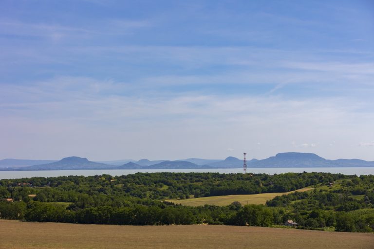 78 éves budapesti férfi fulladt bele a Balatonba