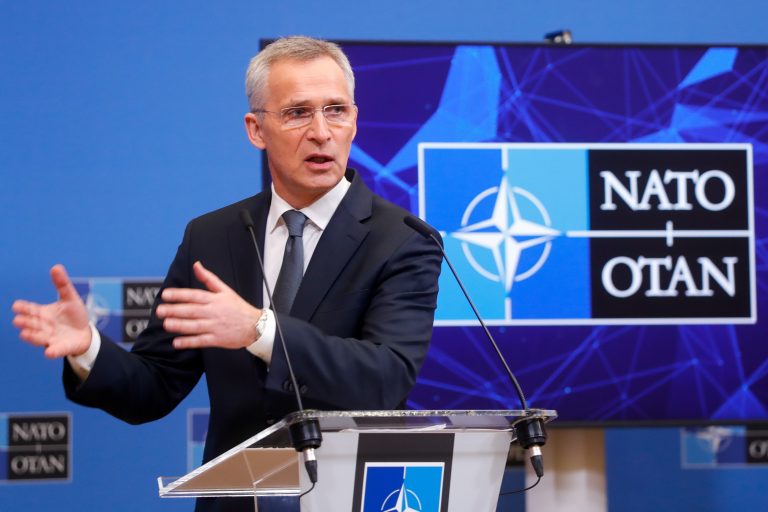 NATO: katonai támogatást kap Ukrajna a modernebb fegyverekre való átálláshoz