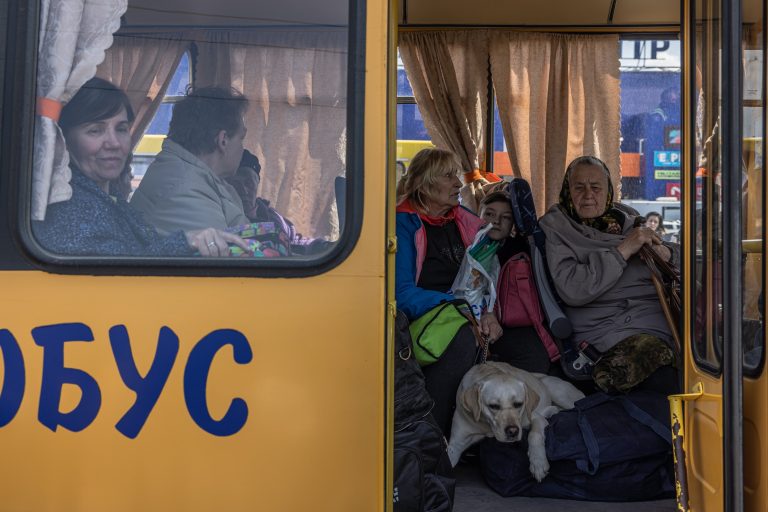 Több mint tízezren érkeztek hétfőn Ukrajnából Magyarországra