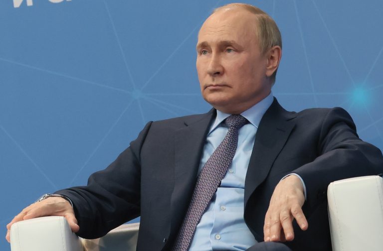 Orosz elemző: Brezsnyev egy racionális gazember volt, Putyin még ez sem, nem lehet vele tárgyalni