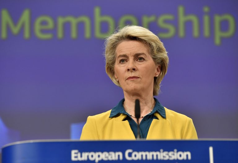 Von der Leyen: Ukrajna már az ajánlások 70 százalékát teljesítette, de van még teendő