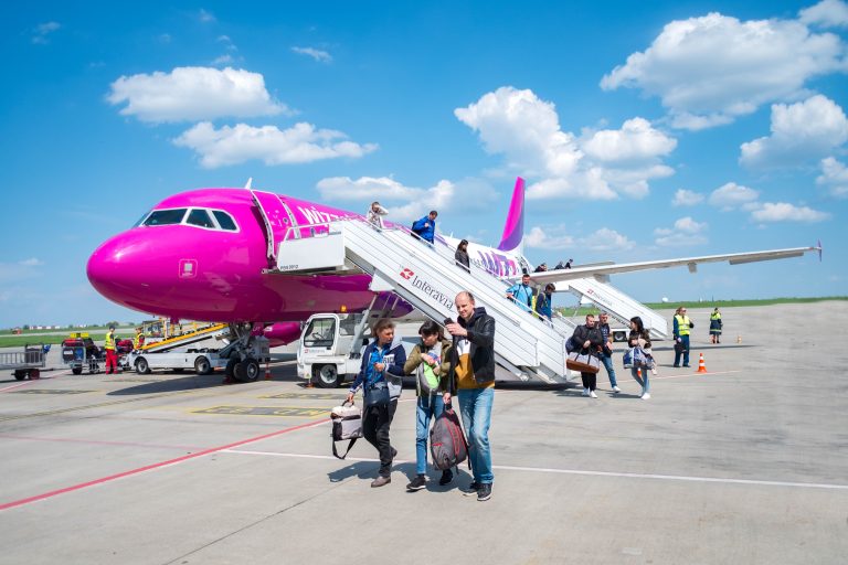 Kiderült, mi állt a WizzAir londoni járattörlése mögött