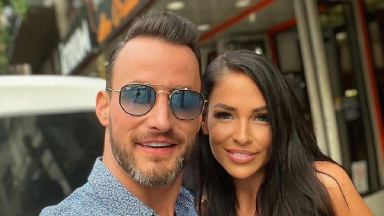 Csuti szerelmes fotója a gyönyörű kedvesével: „Szeretlek”