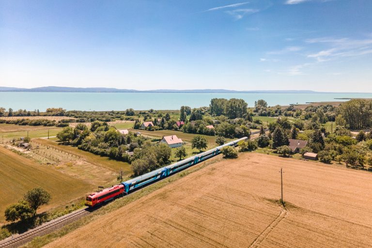 Dunakeszin gázolt egy vonat, nő a menetidő a váci vonalon