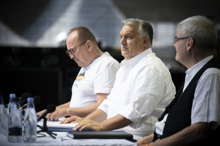 Kunhalmi elfogadhatatlannak nevezte Orbán fajokra tett utalását