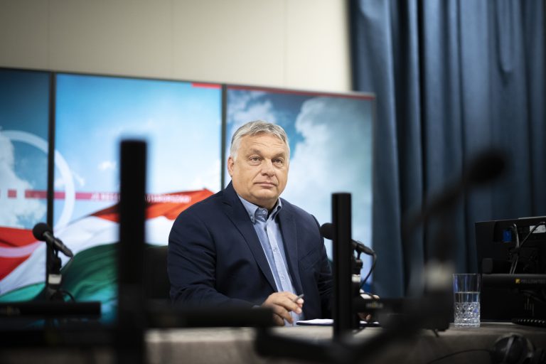 Orbán: mindenki becsülje meg a munkahelyét, a szankciók ki fogják nyuvasztani az európai gazdaságot