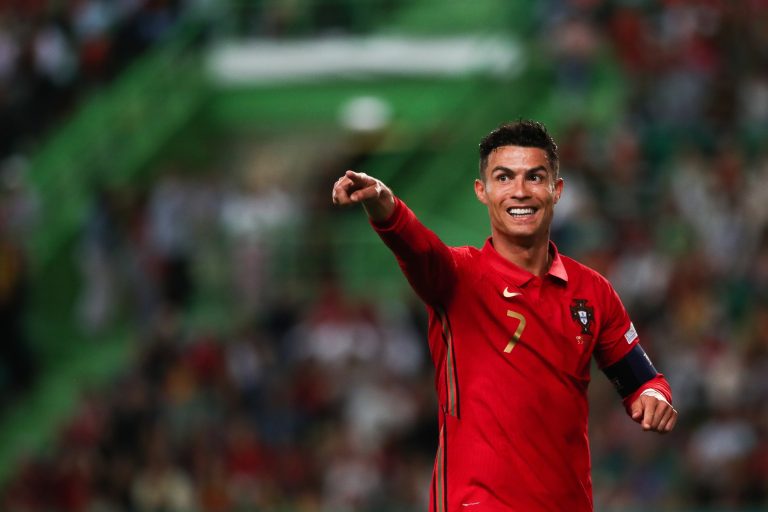 Három csapat is érdeklődik Cristiano Ronaldo iránt, vannak meglepő nevek