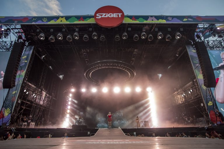 Súlyos testi sértés a Sziget Fesztiválon: megvannak a gyanúsított személyek