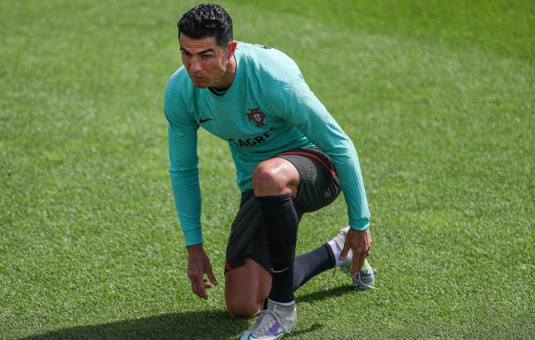 Portugáliában kötheti ki Cristiano Ronaldo