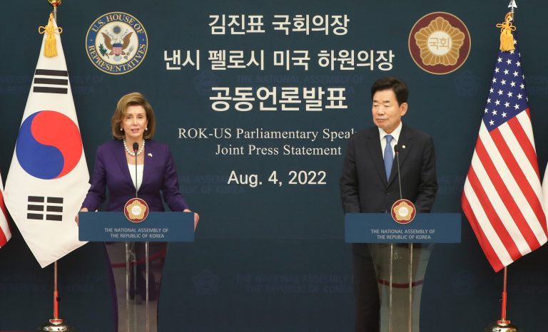 Észak-Korea is felháborodott az USA tajvani látogatása miatt
