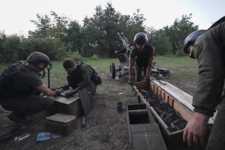 Ukrajna visszaverte az oroszok támadását Donbászban, délen folytatódik a bombázás