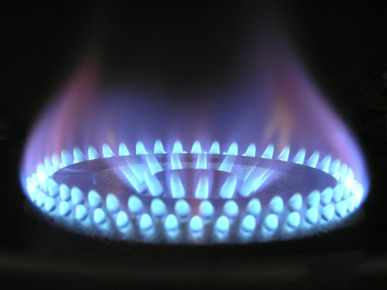 Romániában 70 százalékkal kell többet fizetni a gázért