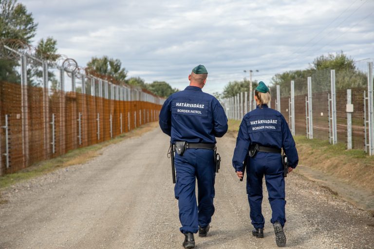 Budapesten tanácskozik Magyarország Ausztriával és Szerbiával a bevándorlásról