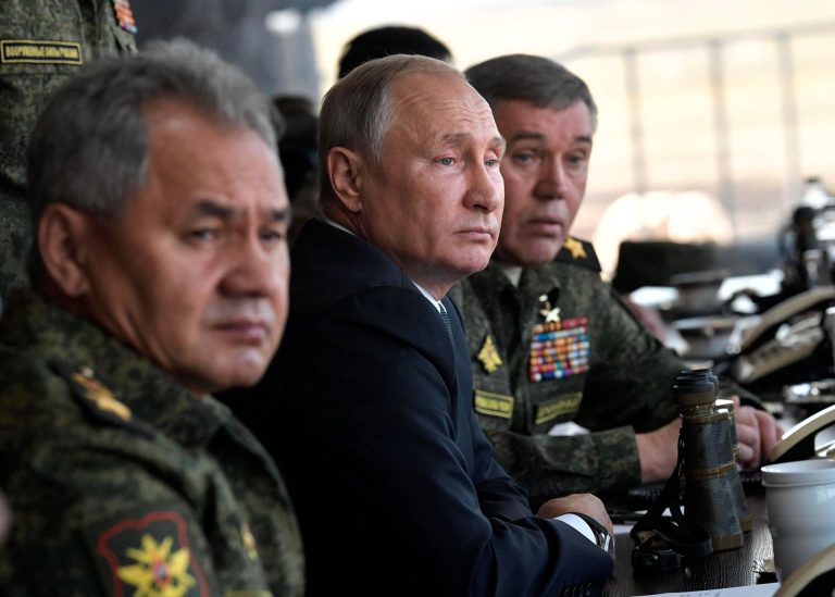 Egyesült Királyság: Oroszország hazudott a hadgyakorlaton résztvevő csapatok számáról