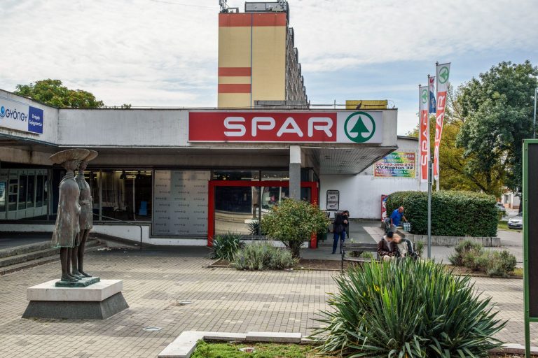 A Spar vezérigazgatója figyelmeztetett: torzul a piac az ársapkák miatt