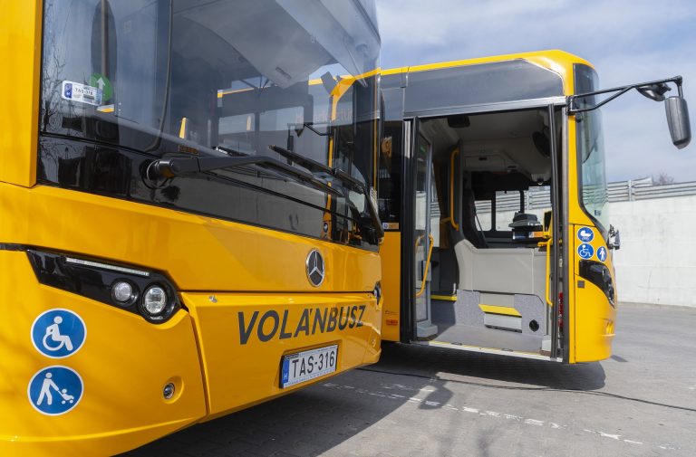 Így próbálta a Volánbusz megtörni a buszsofőröket a figyelmeztető sztrájk alatt