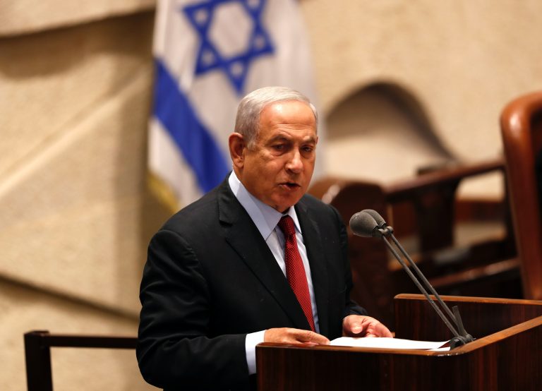 Egy szavazat is dönthet Izraelben, visszatérhet Netanjahu 