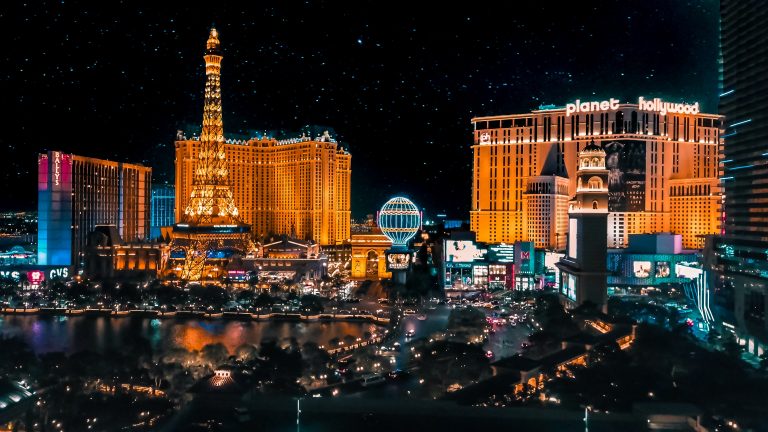 Két embert halálra késeltek Las Vegasban