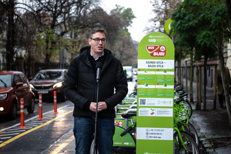 Mol Bubi: Karácsony fontos bejelentése a VI. kerületben járók számára